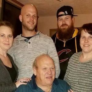 Meet your Posher, Bob